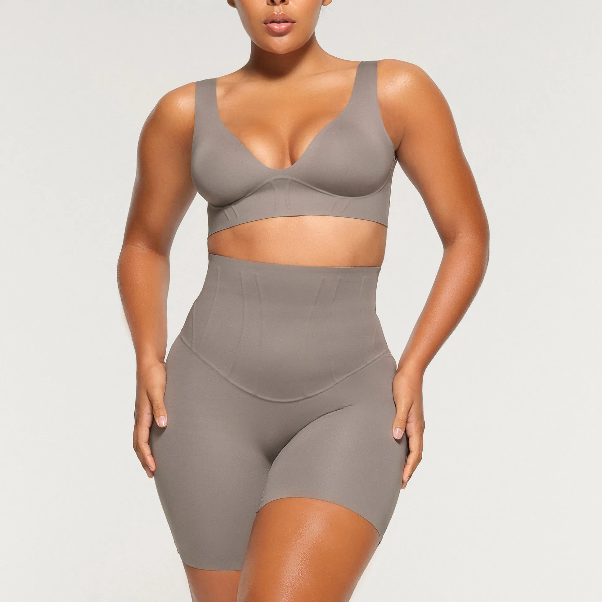 BONDED CORSET PLUNGE BRALETTE | STEEL