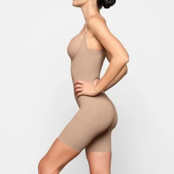 BUTT ENHANCING OPEN BUST BODYSUIT | CLAY