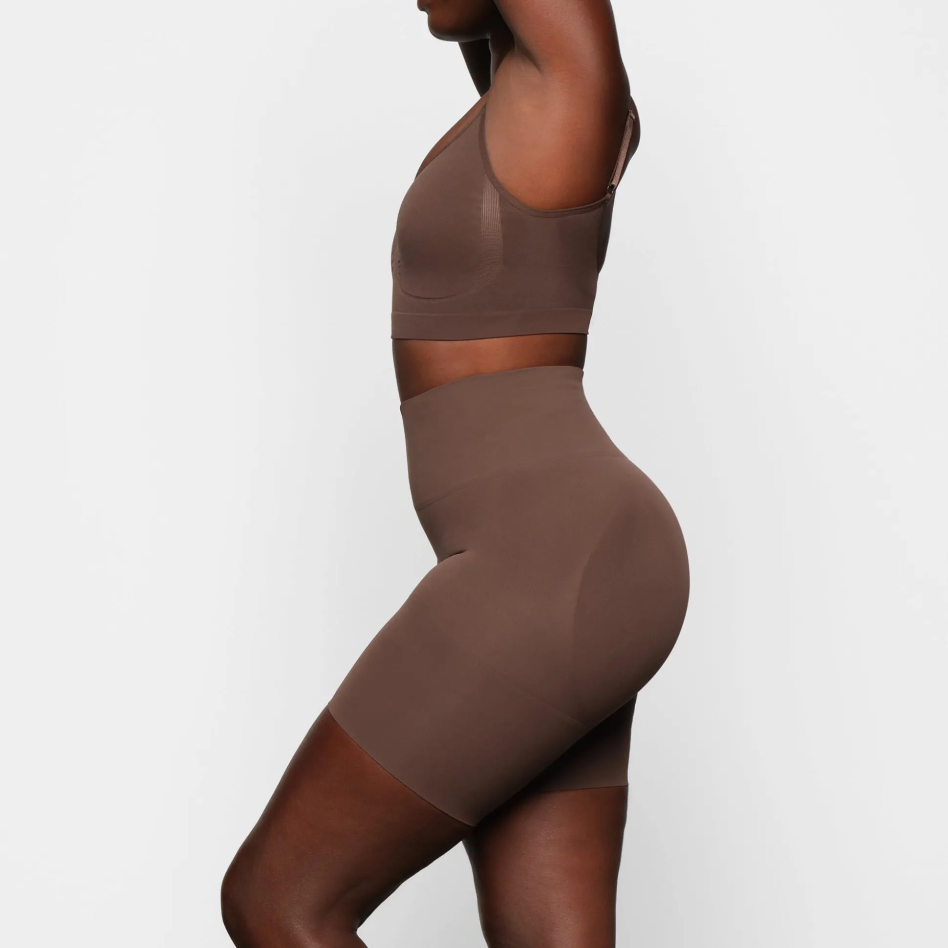 BUTT ENHANCING SHORT | OXIDE