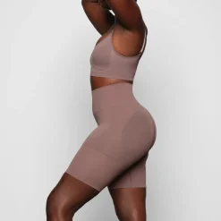 BUTT ENHANCING SHORT | UMBER