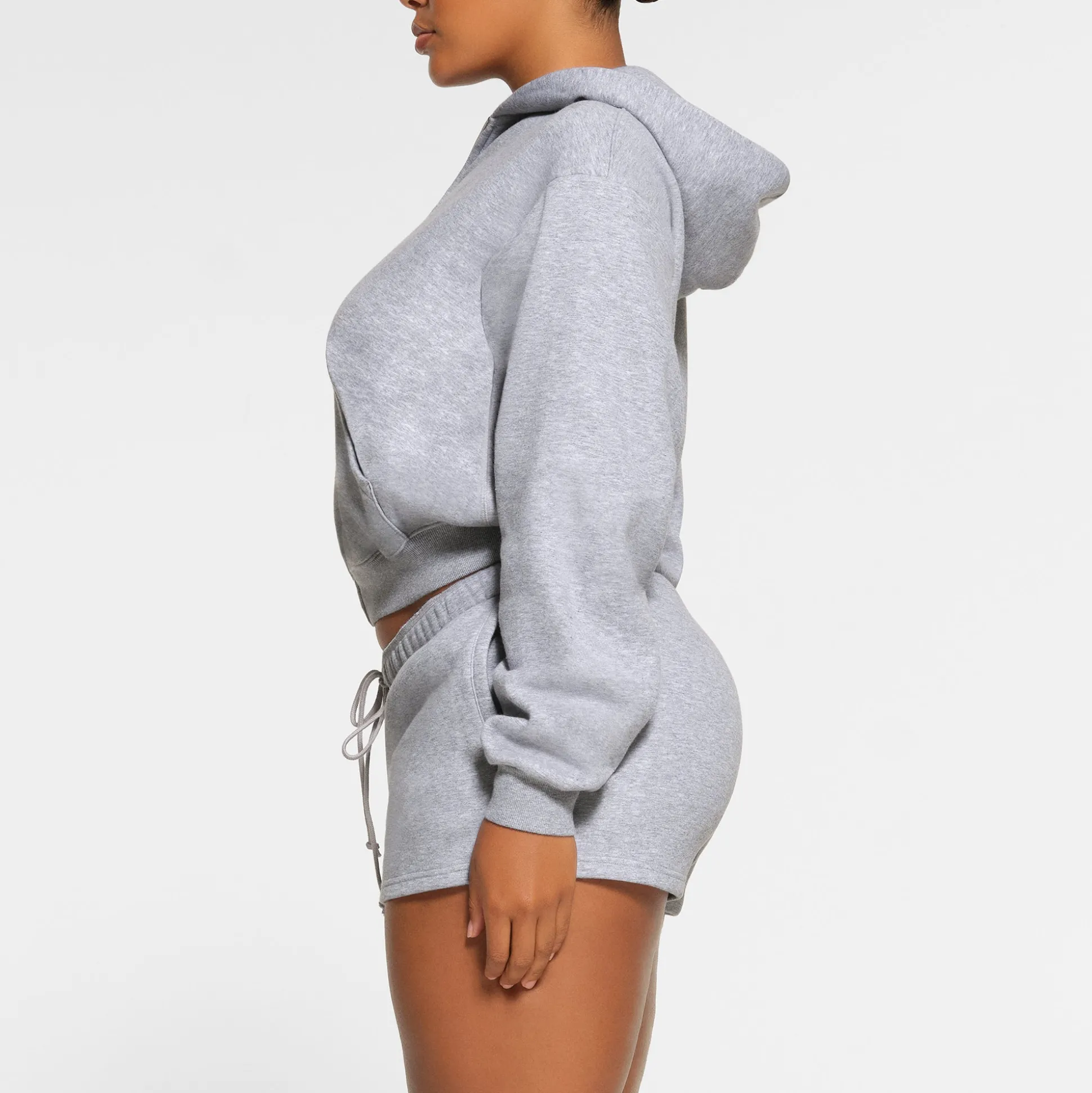 COTTON FLEECE CLASSIC SHORT | HEATHER GREY
