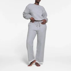 COTTON FLEECE CLASSIC STRAIGHT LEG PANT | HEATHER GREY