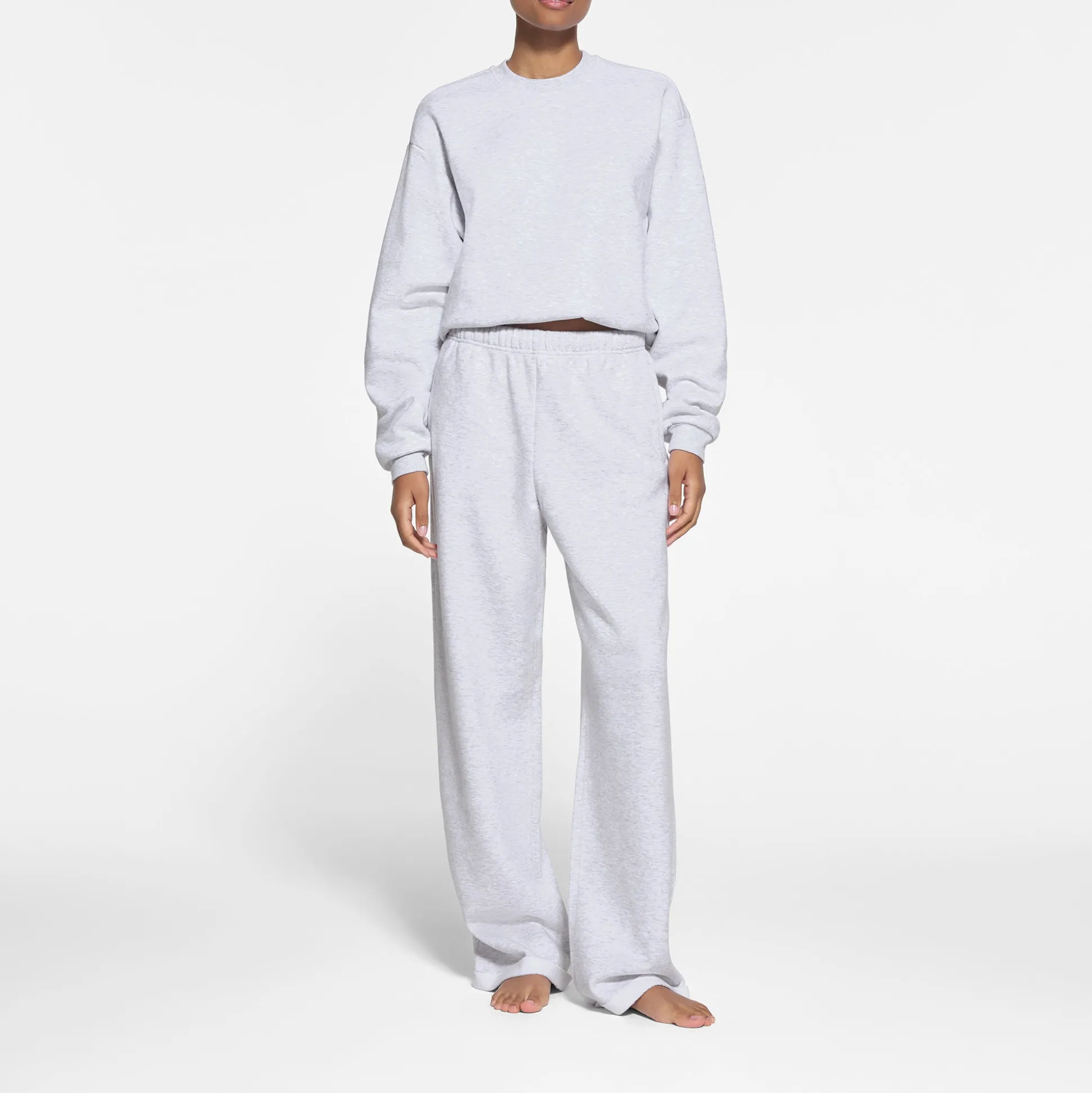 COTTON FLEECE CLASSIC STRAIGHT LEG PANT | LIGHT HEATHER GREY