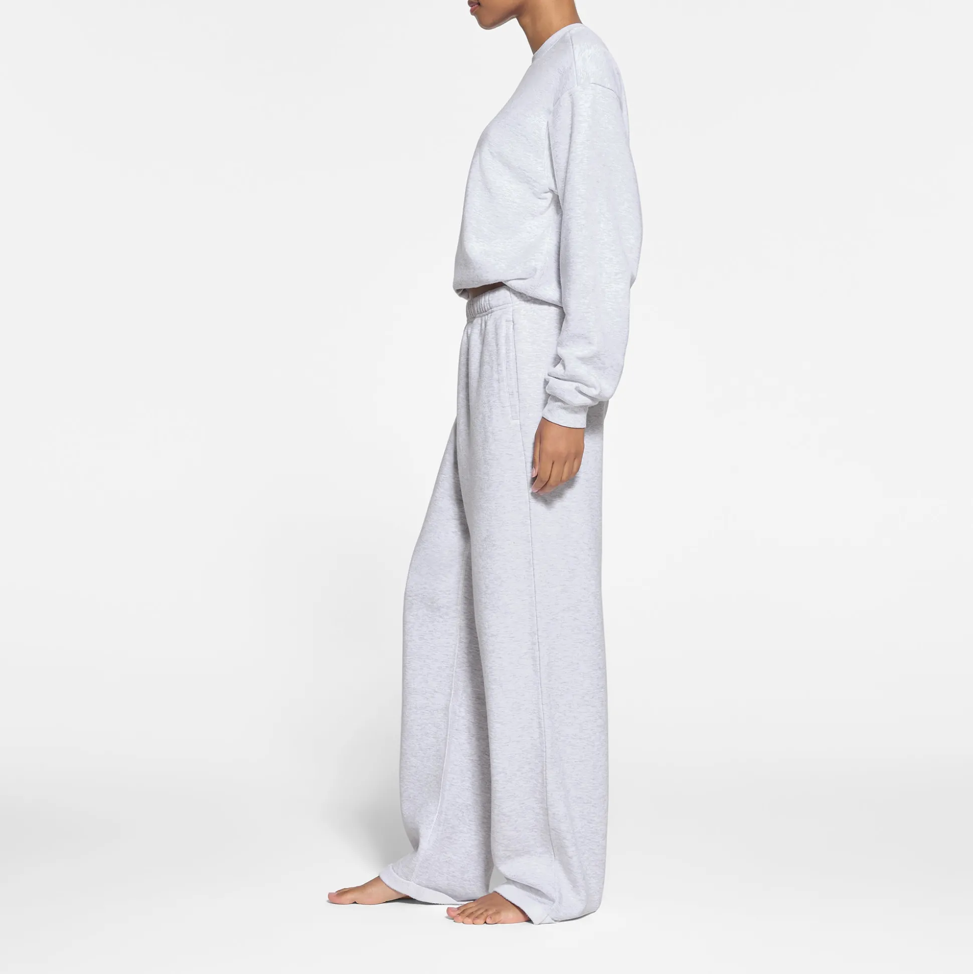 COTTON FLEECE CLASSIC STRAIGHT LEG PANT | LIGHT HEATHER GREY