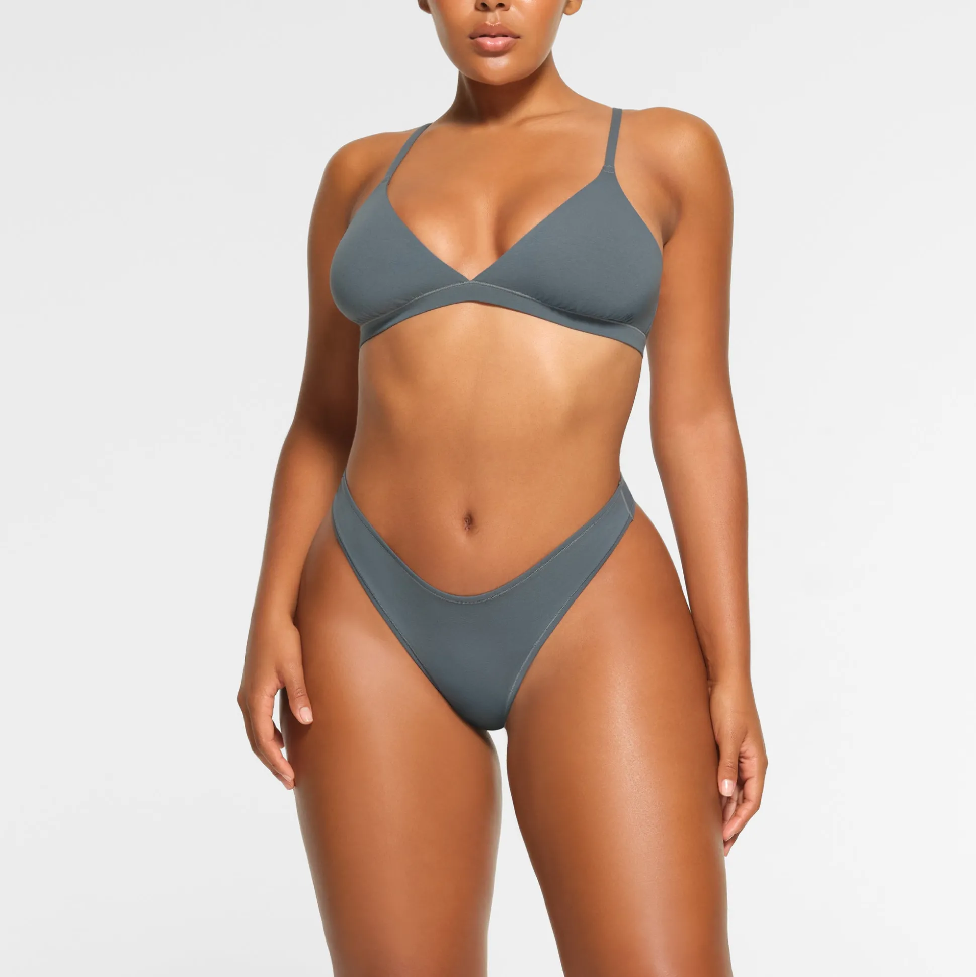 COTTON JERSEY DIPPED THONG | KYANITE