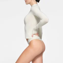 COTTON JERSEY LONG SLEEVE TURTLENECK | BONE