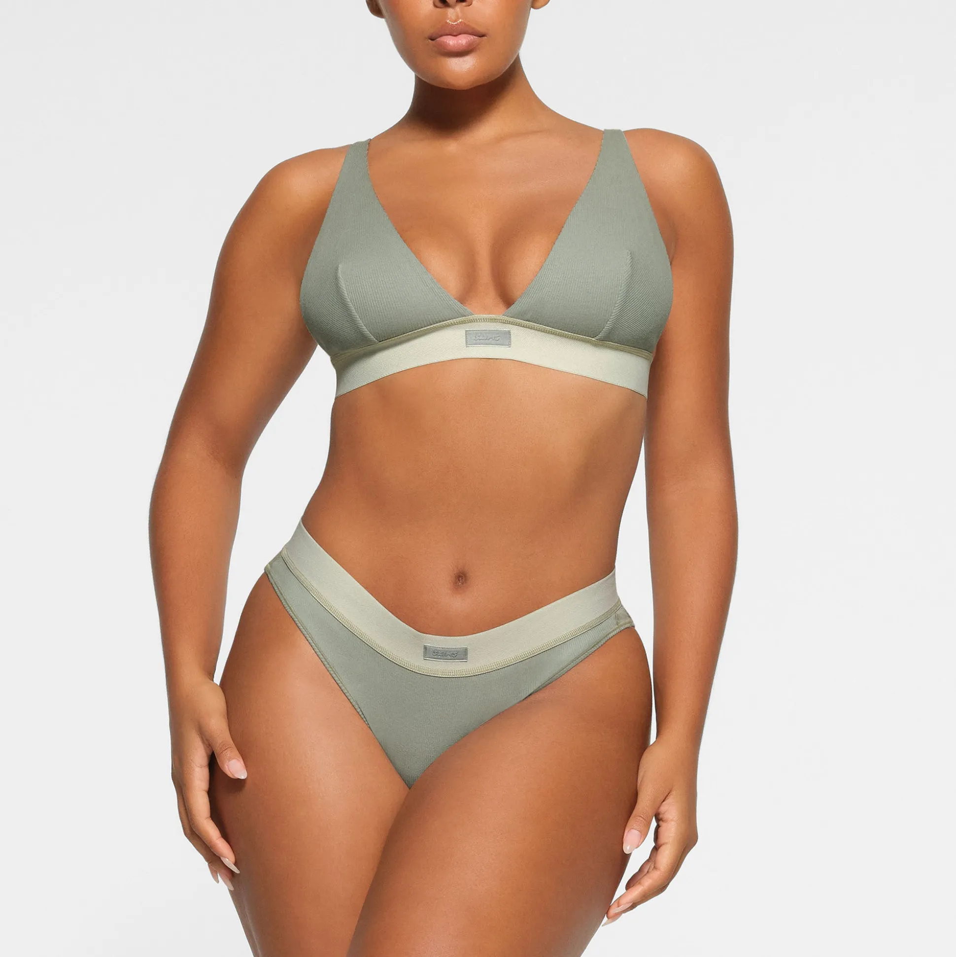 COTTON RIB PLUNGE BRALETTE | MINERAL