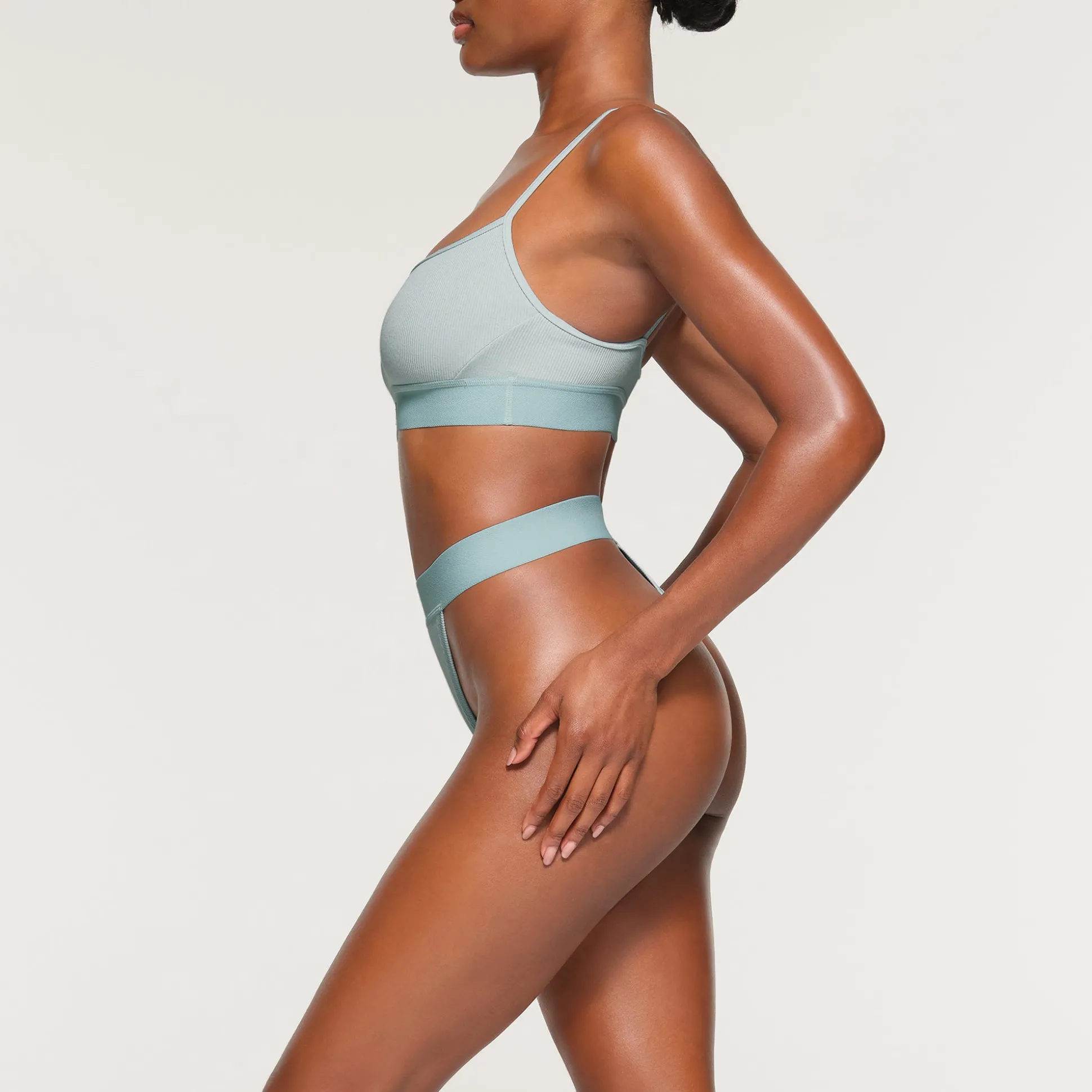 COTTON RIB SCOOP BRALETTE | FROST