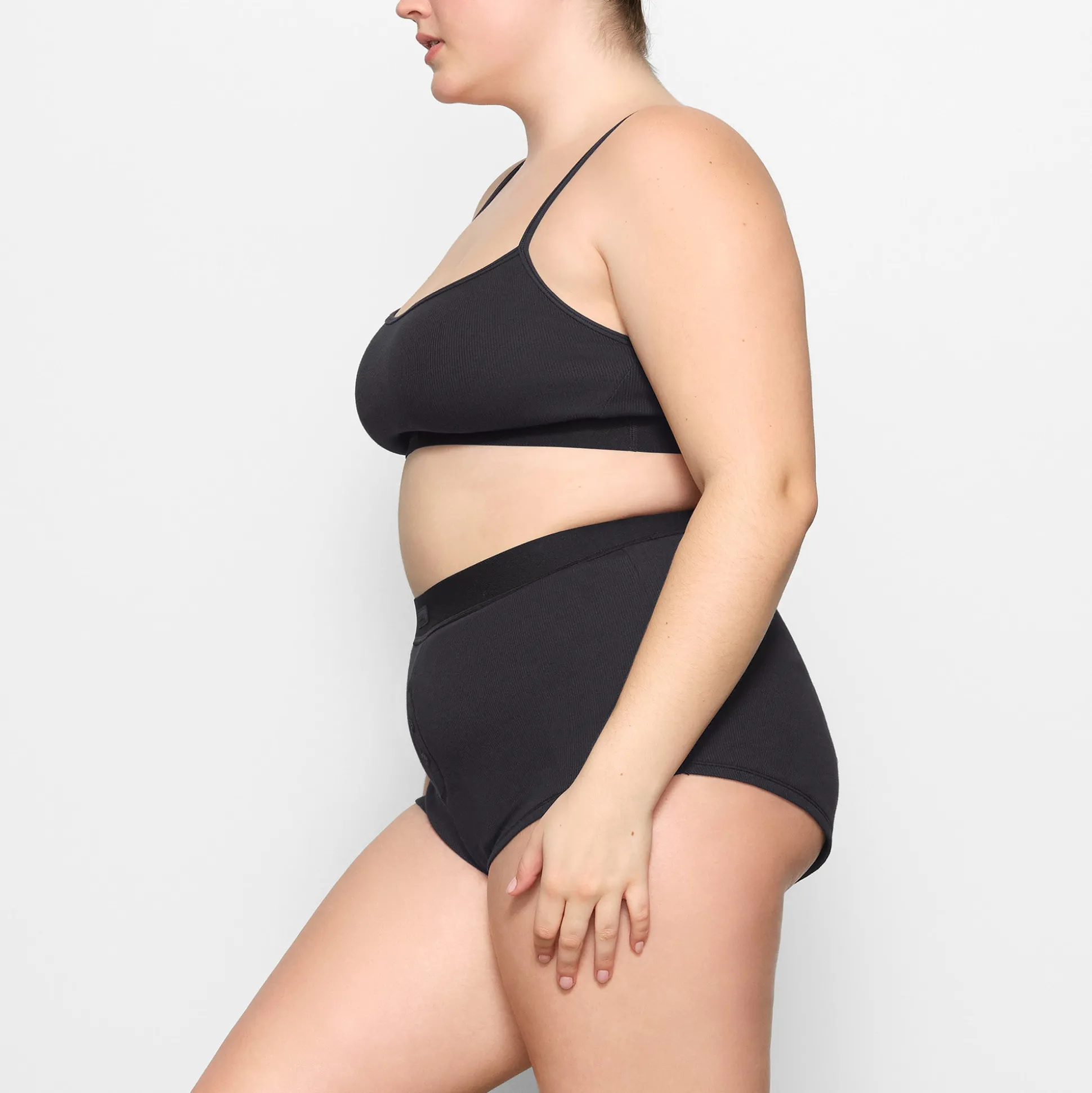 COTTON RIB SCOOP BRALETTE | SOOT