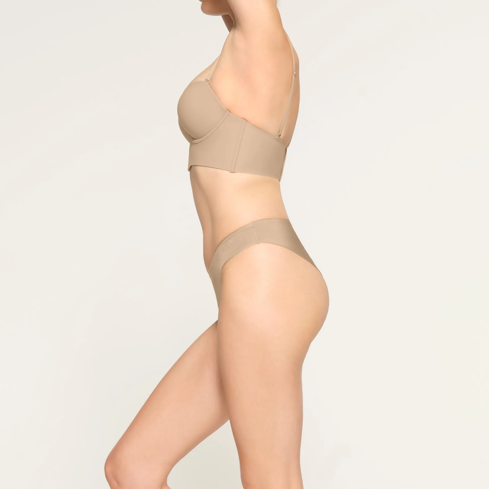 DEEP PLUNGE SHAPEWEAR BRA | CLAY