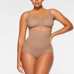 EVERYDAY SCULPT BRALETTE | SIENNA