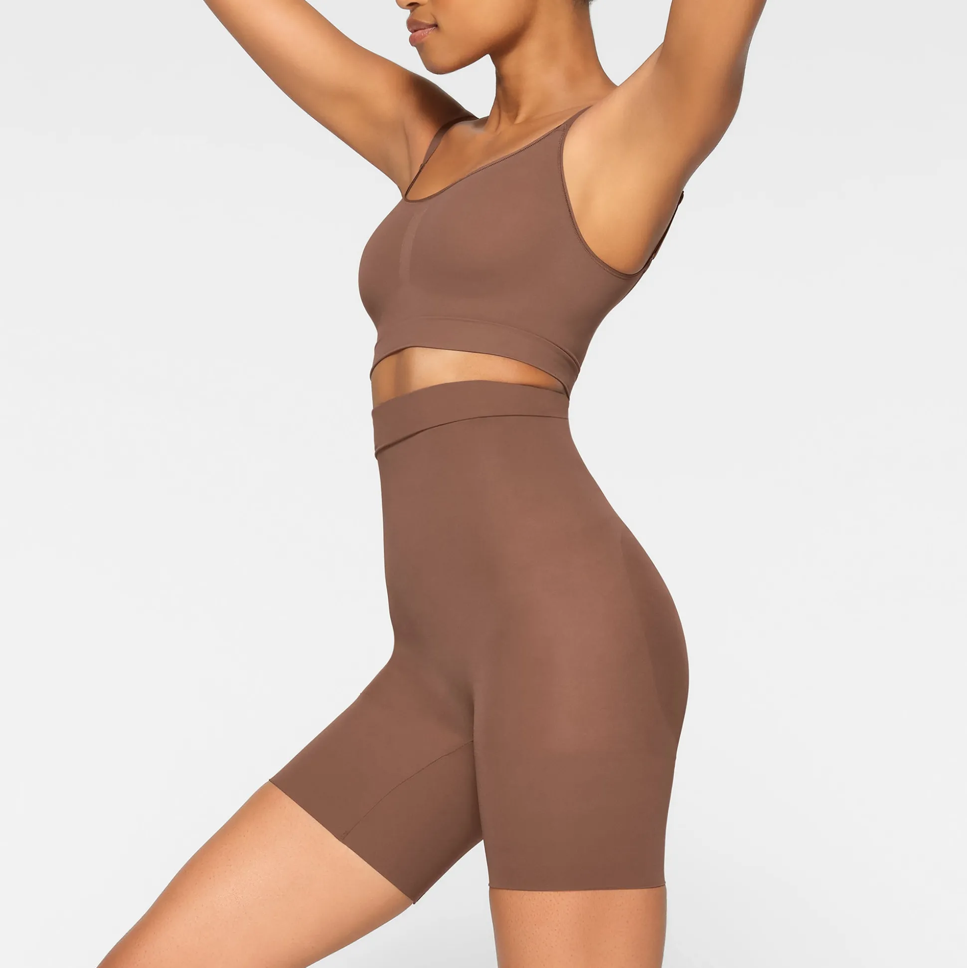 EVERYDAY SCULPT HIGH-WAISTED MID THIGH SHORT | JASPER