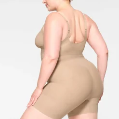 EVERYDAY SCULPT HIGH-WAISTED MID THIGH SHORT | MICA