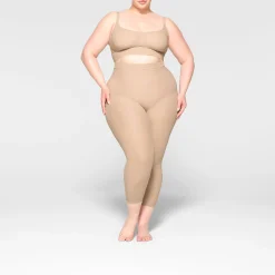EVERYDAY SCULPT MID WAIST CAPRI | MICA
