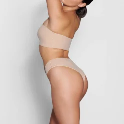 FITS EVERYBODY CHEEKY BRIEF | CLAY