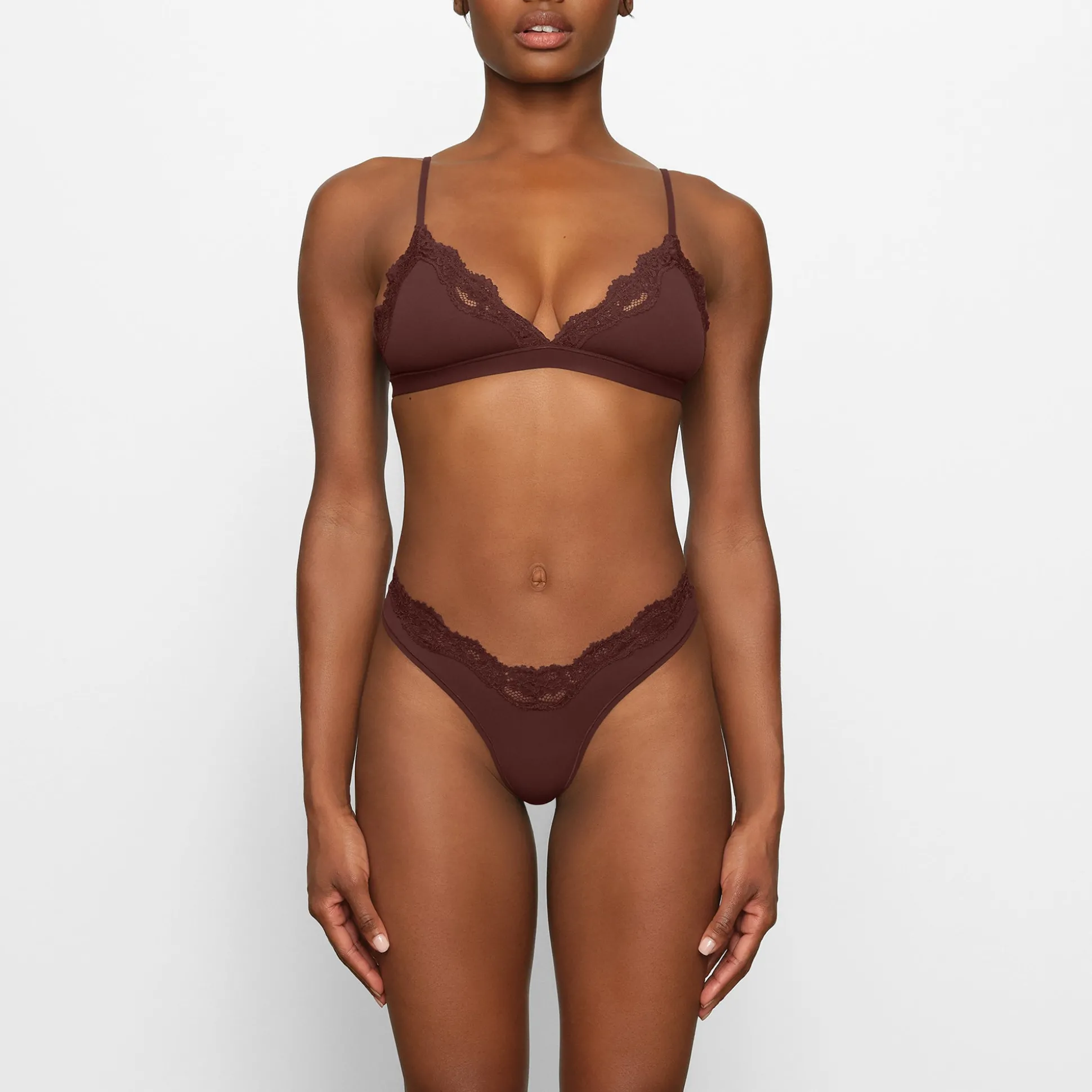 FITS EVERYBODY CORDED LACE TRIANGLE BRALETTE | COCOA