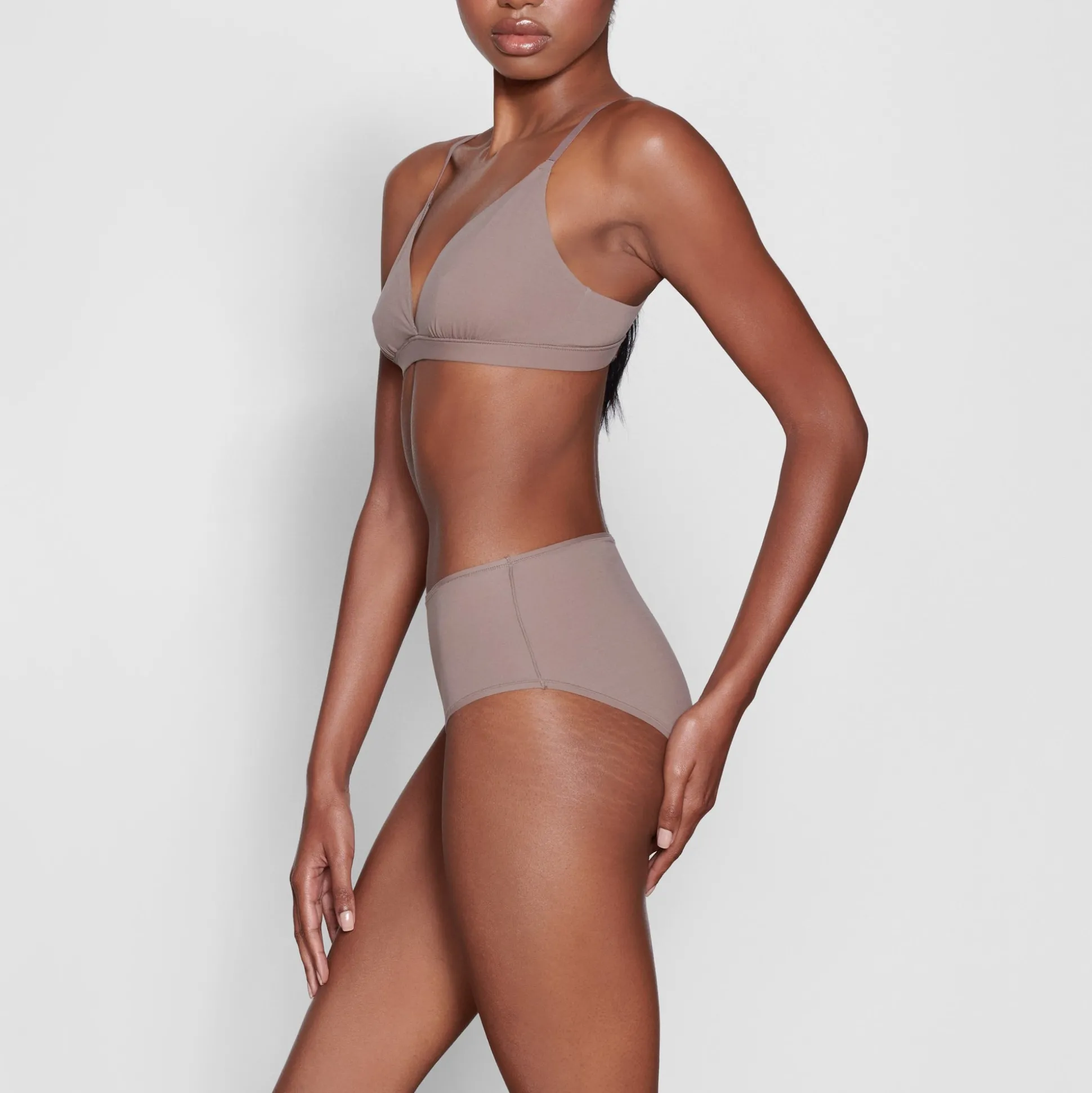 FITS EVERYBODY FULL BRIEF | UMBER