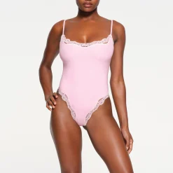 FITS EVERYBODY LACE CAMI BODYSUIT | CHERRY BLOSSOM TONAL