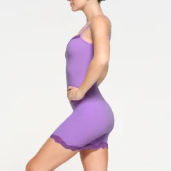 FITS EVERYBODY LACE SLIP DRESS | ULTRA VIOLET TONAL