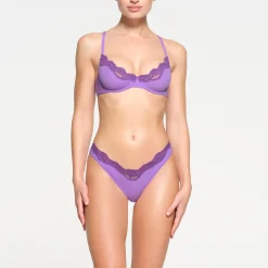 FITS EVERYBODY LACE UNLINED SCOOP BRA | ULTRA VIOLET TONAL