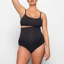 FITS EVERYBODY MATERNITY HIGH-WAISTED BRIEF | ONYX