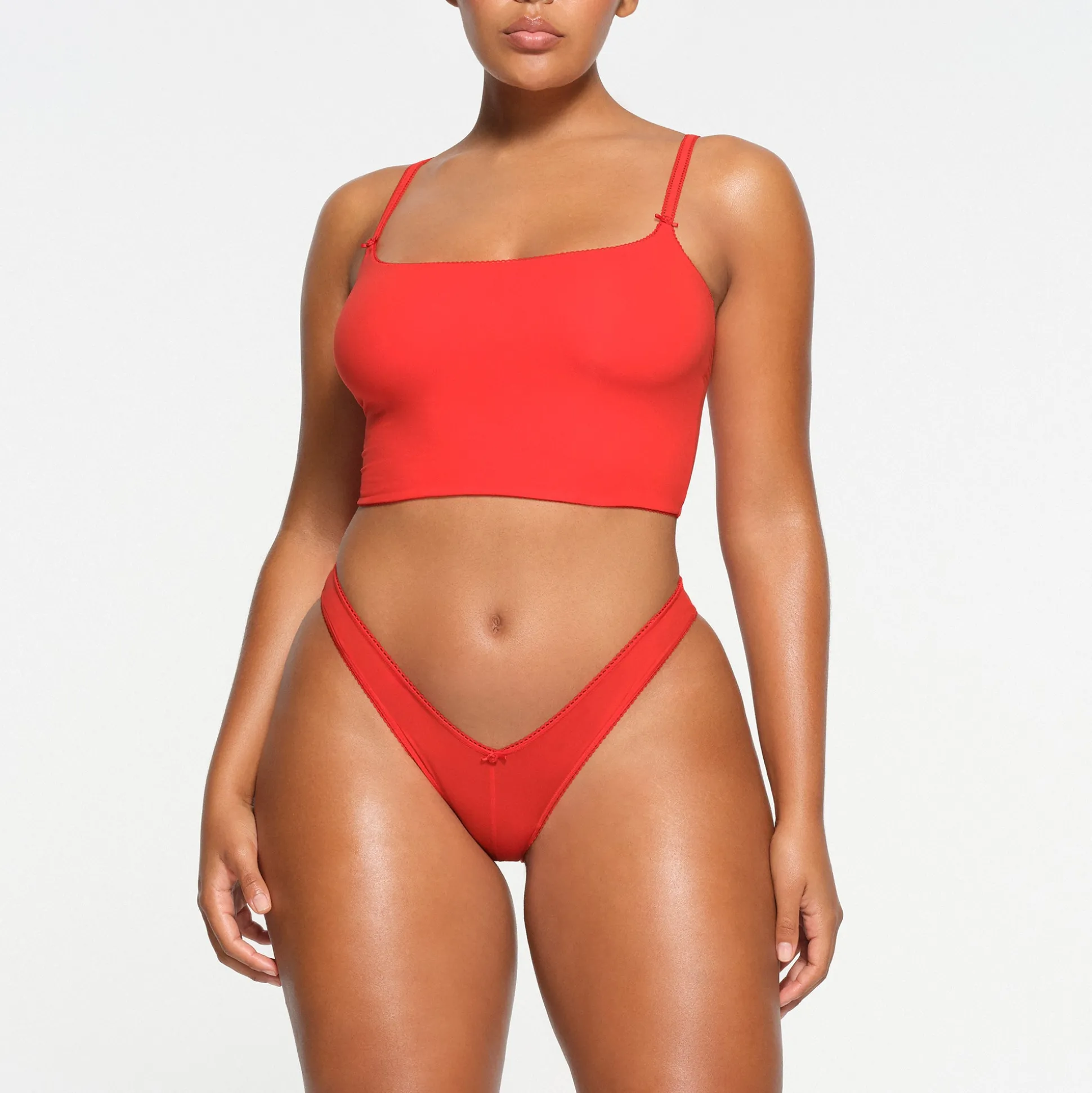 FITS EVERYBODY PICOT TRIM TANGA | RUBY