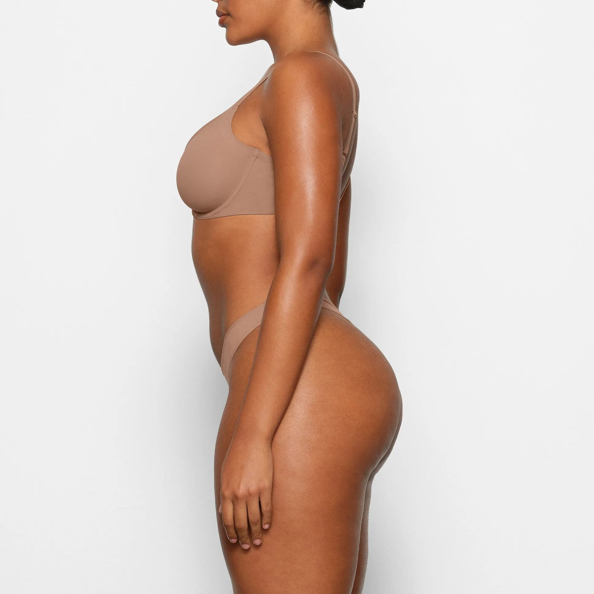 FITS EVERYBODY PLUNGE BRA | SIENNA