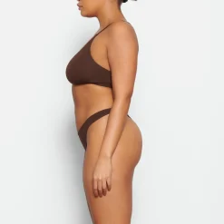 FITS EVERYBODY RACERBACK BRALETTE | COCOA
