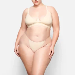 FITS EVERYBODY STRING BIKINI | SAND