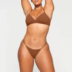 FITS EVERYBODY STRING BIKINI | BRONZE