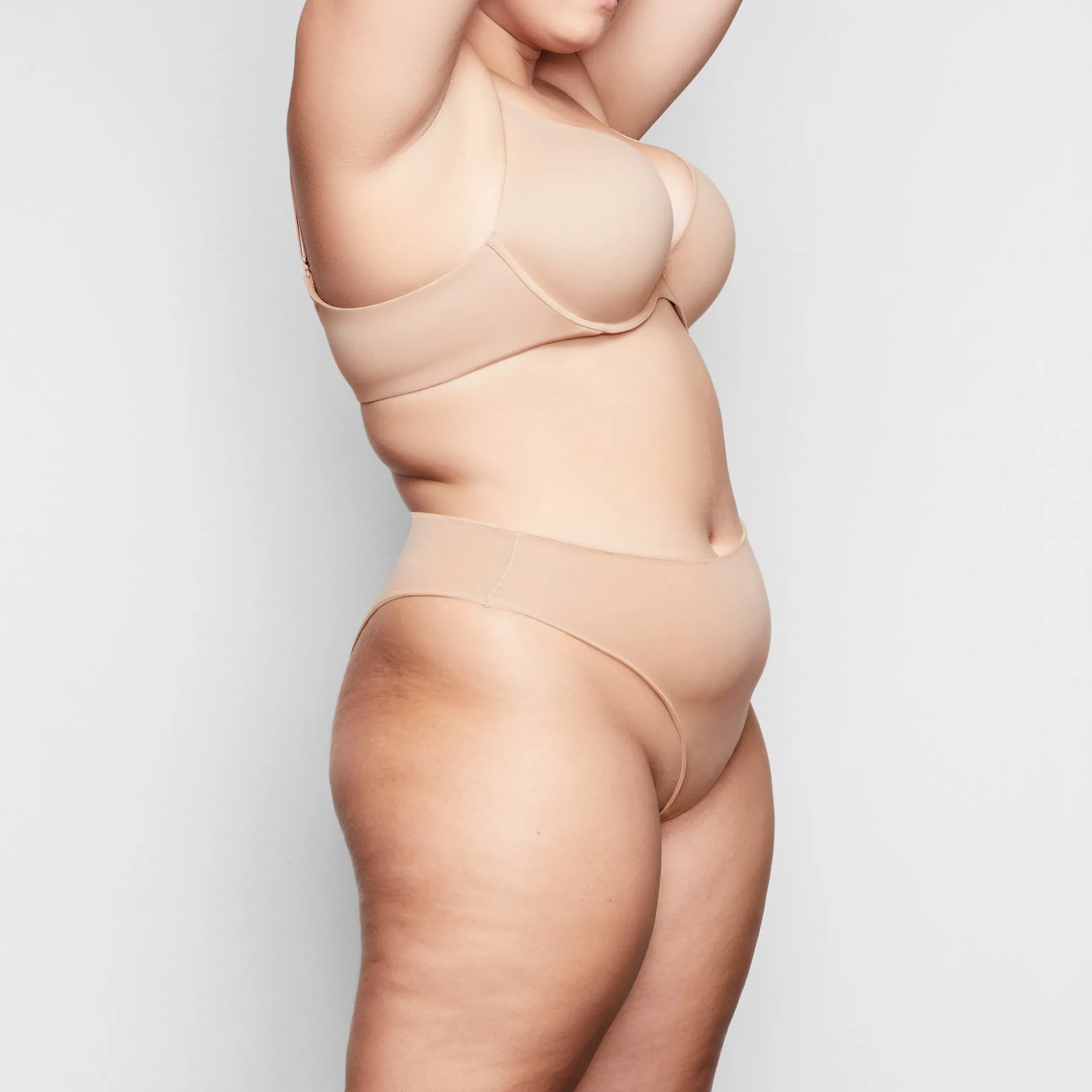 FITS EVERYBODY T-SHIRT PUSH UP BRA | OCHRE