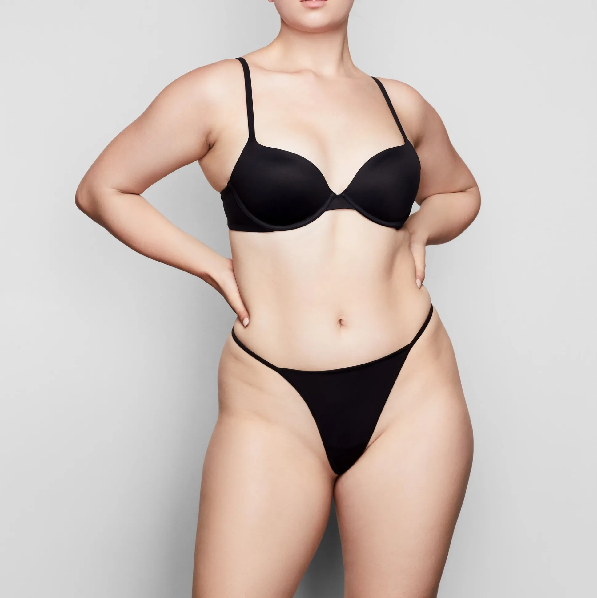 FITS EVERYBODY T-SHIRT PUSH UP BRA | ONYX