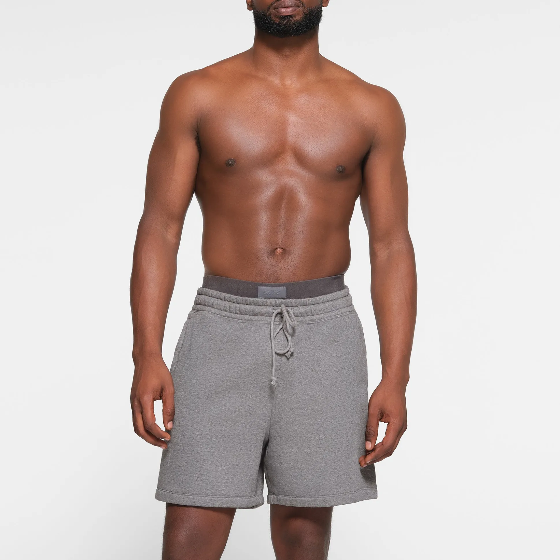 FLEECE LOUNGE MENS RELAXED SHORT | DARK HEATHER GREY