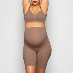MATERNITY SCULPTING SHORT MID THIGH | OXIDE