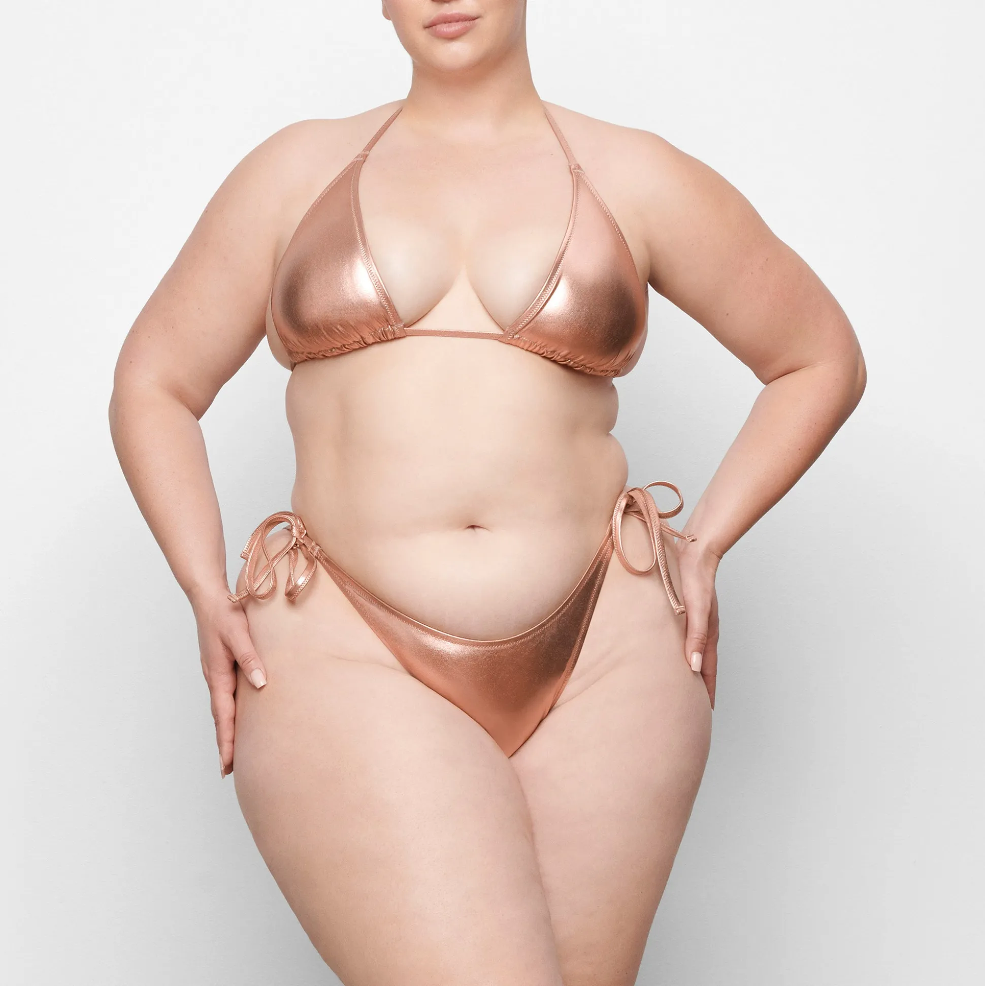 METALLIC SWIM TRIANGLE TOP | CHAMPAGNE