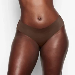 NAKED CHEEKY HIPSTER | COCOA