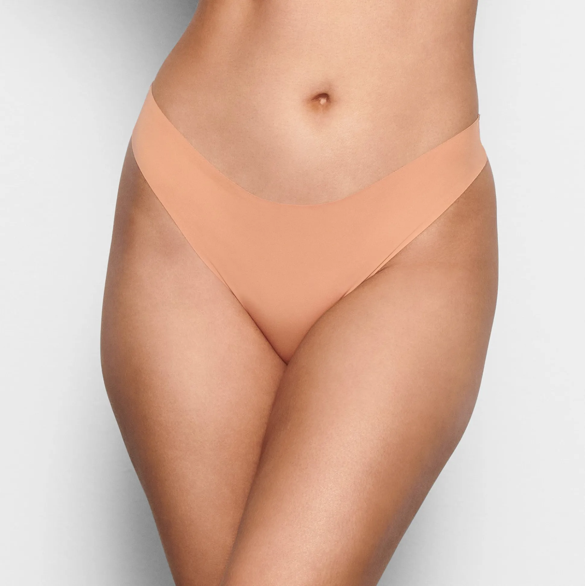 NAKED DIPPED THONG | OCHRE