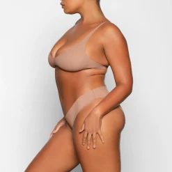 NAKED PLUNGE BRALETTE | SIENNA
