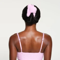 PLUSH HAIR CLIP | BABY PINK