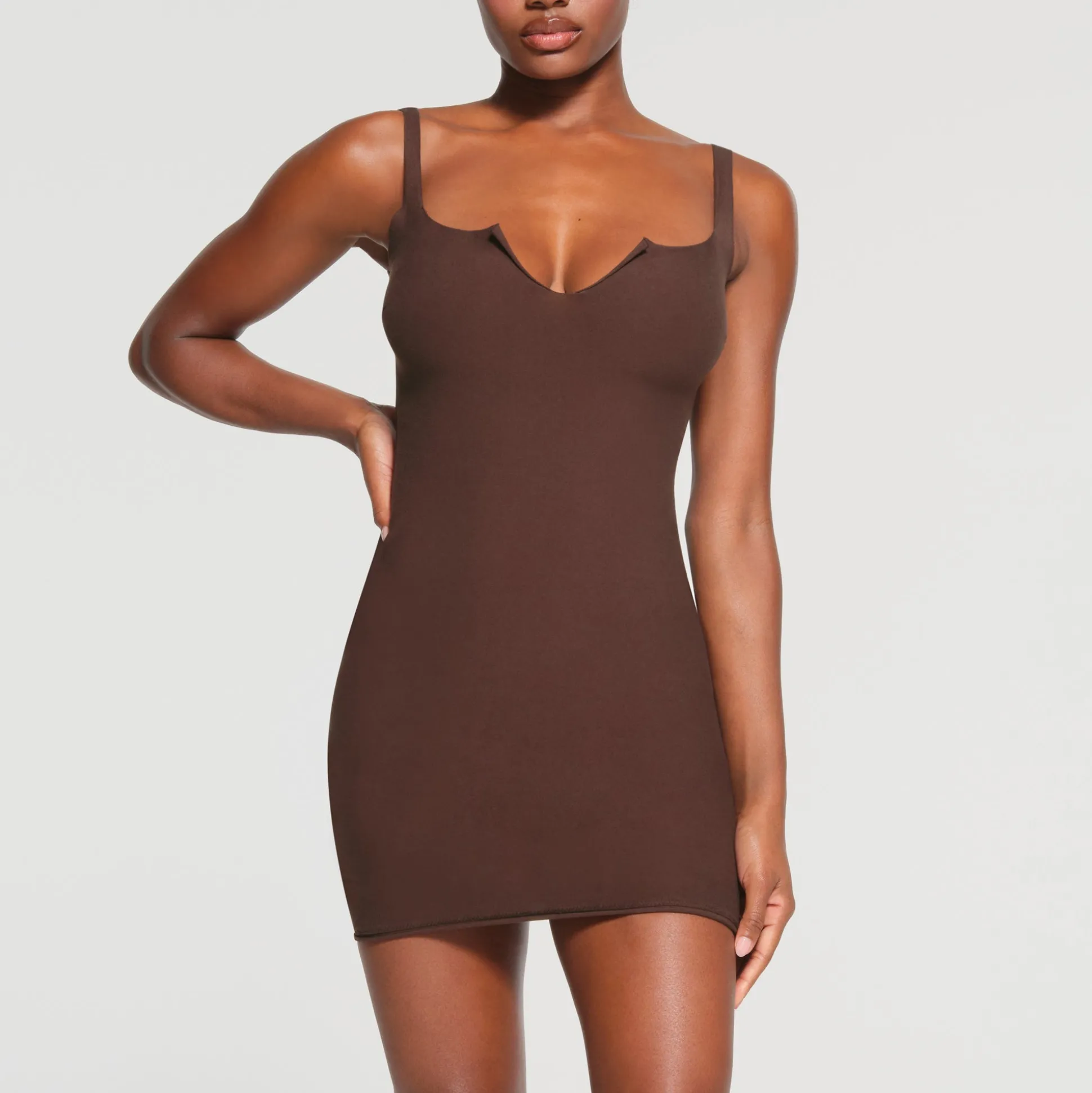 RAW EDGE SLIT FRONT MINI DRESS | ESPRESSO