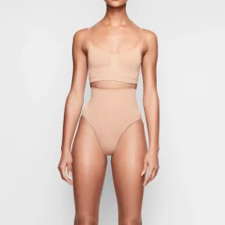 SEAMLESS SCULPT BRALETTE | OCHRE