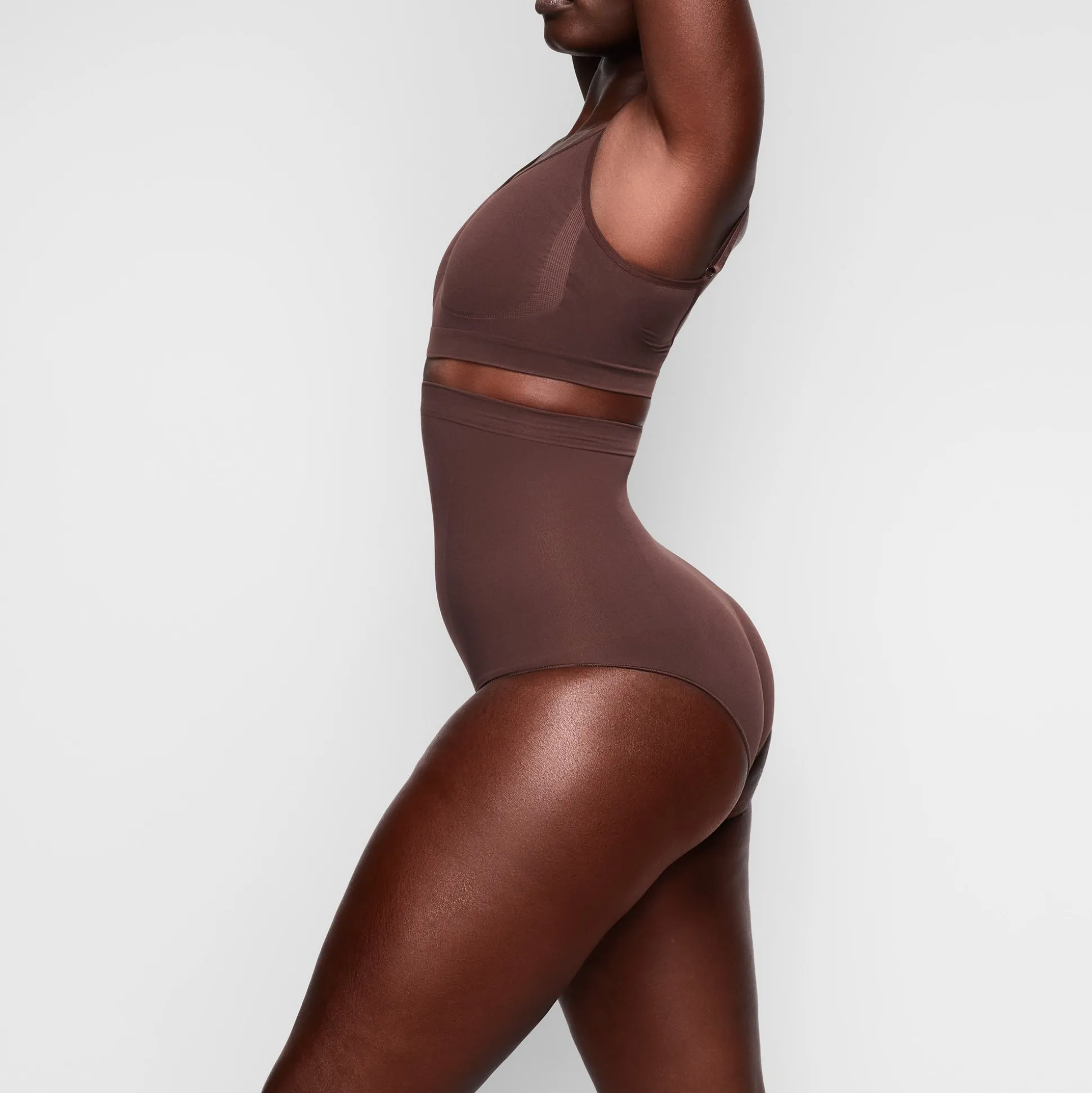 SEAMLESS SCULPT HIGH-WAISTED BRIEF | COCOA