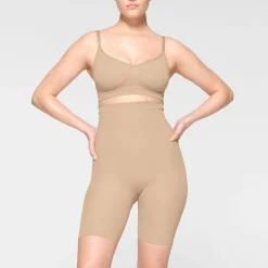 SEAMLESS SCULPT HIGH-WAISTED ABOVE THE KNEE SHORT | CLAY
