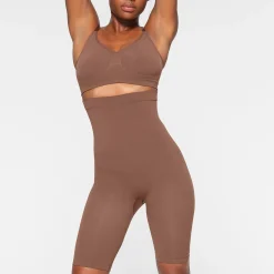 SEAMLESS SCULPT HIGH-WAISTED ABOVE THE KNEE SHORT | JASPER