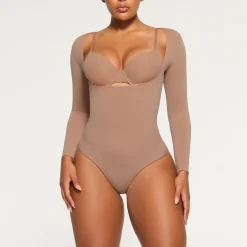 SEAMLESS SCULPT LONG SLEEVE OPEN BUST BRIEF BODYSUIT | SIENNA