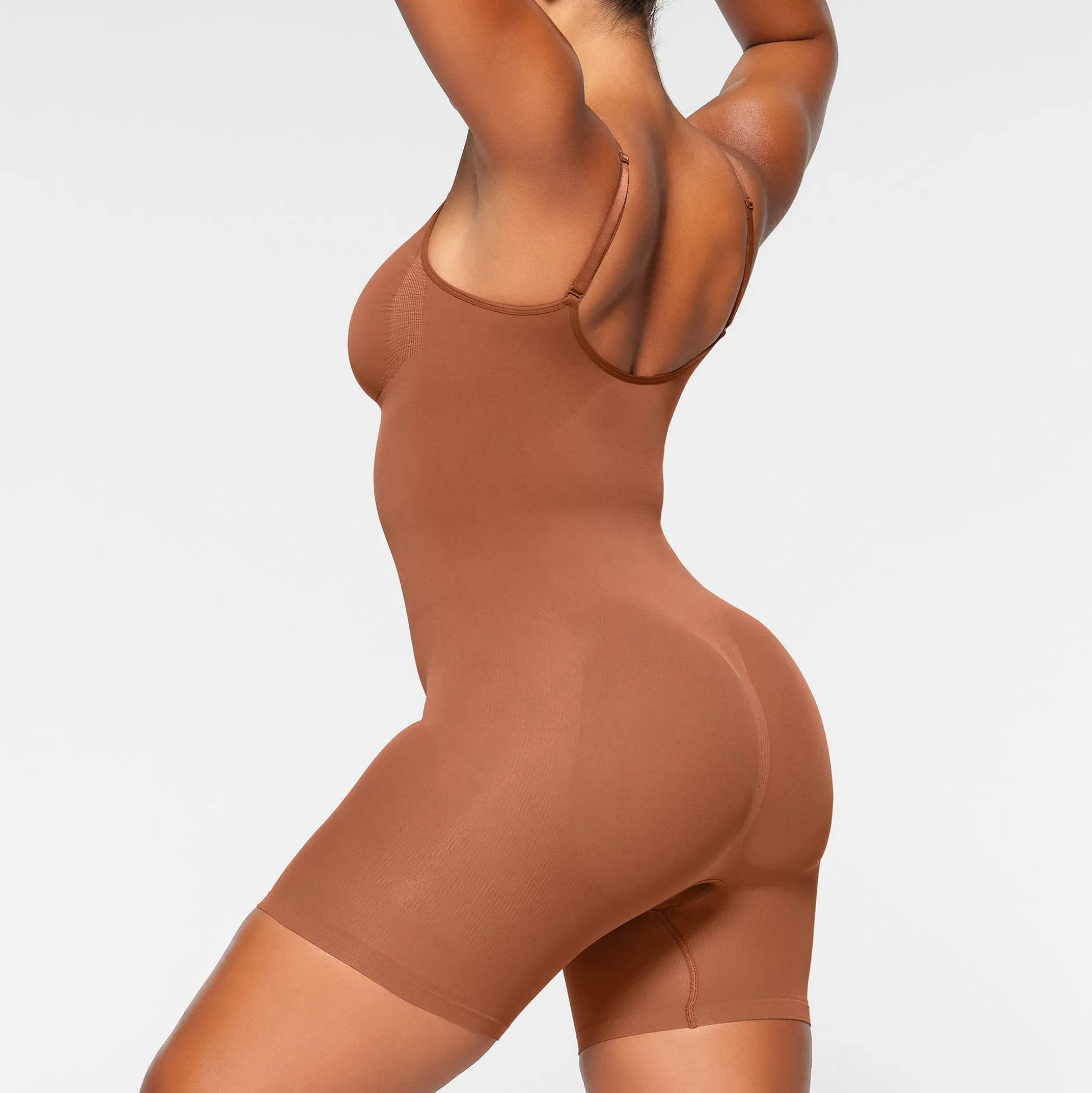 SEAMLESS SCULPT MID THIGH BODYSUIT | BRONZE
