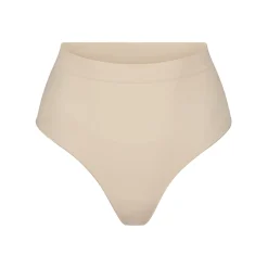 SEAMLESS SCULPT MID WAIST THONG | SAND