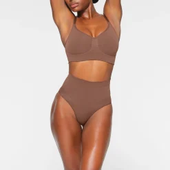 SEAMLESS SCULPT MID WAIST BRIEF | JASPER