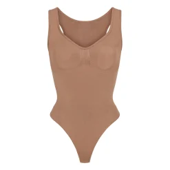 SEAMLESS SCULPT SCOOP NECK THONG BODYSUIT | SIENNA