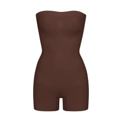 SEAMLESS SCULPT STRAPLESS SHORTIE BODYSUIT | COCOA